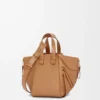 Compact Hammock bag in soft grained calfskin Toffee