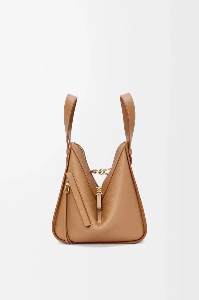 Compact Hammock bag in soft grained calfskin Toffee