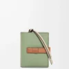 Compact zip wallet in soft grained calfskin Rosemary/Tan