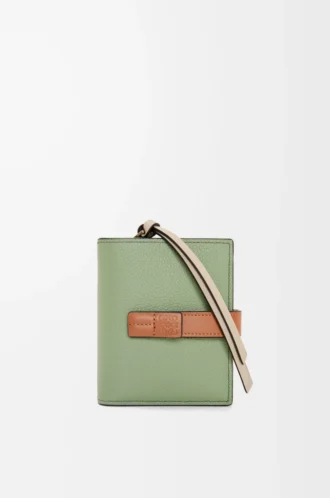 Compact zip wallet in soft grained calfskin Rosemary/Tan