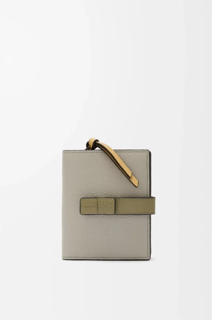 Compact zip wallet in soft grained calfskin Shell Grey/Eucalyptus Compact zip wallet in soft grained calfskin Shell Grey/Eucalyptus