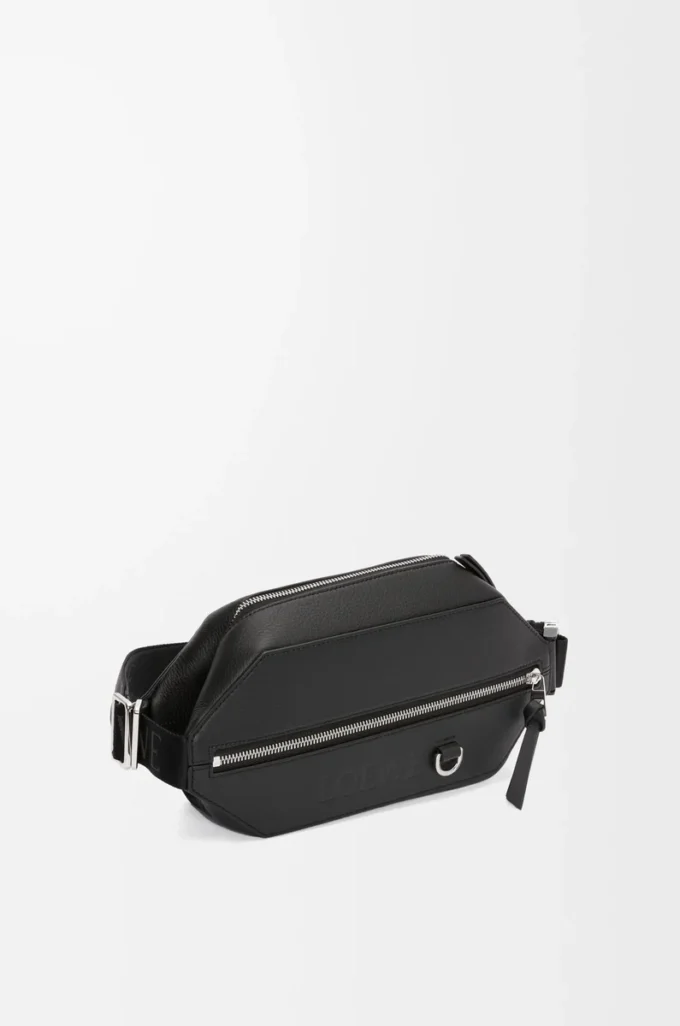 Convertible sling in classic calfskin Black