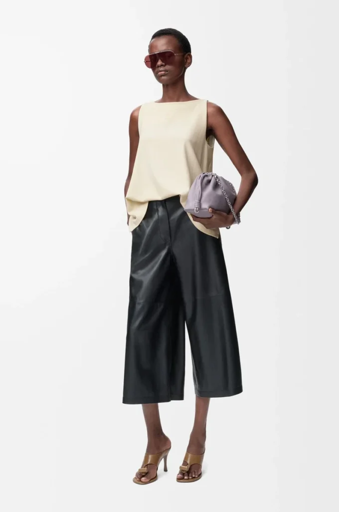 Cropped trousers in nappa lambskin Black Cropped trousers in nappa lambskin Black
