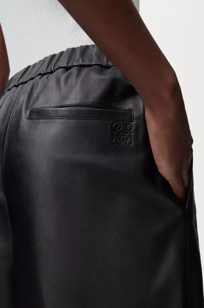 Cropped trousers in nappa lambskin Black Cropped trousers in nappa lambskin Black