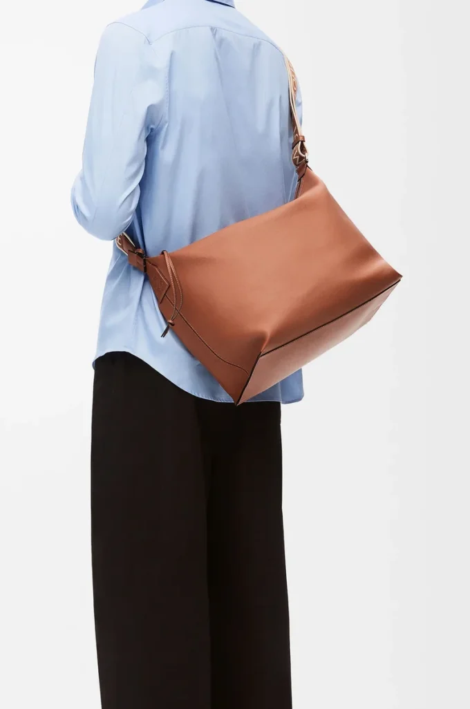 Cubi Crossbody bag in supple smooth calfskin and jacquard Tan
