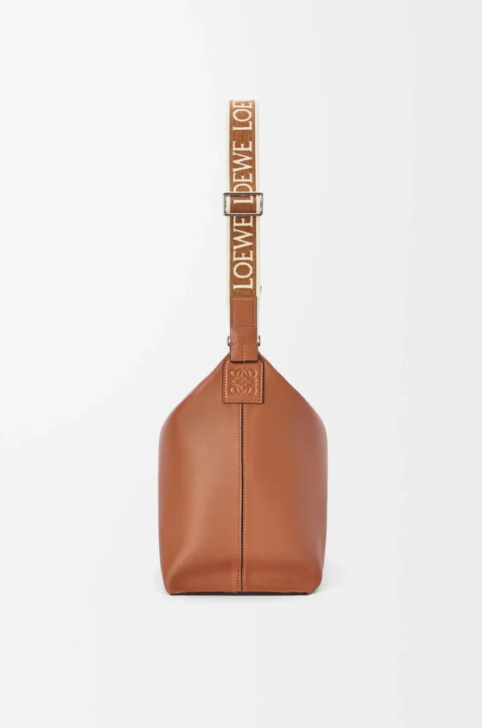 Cubi Crossbody bag in supple smooth calfskin and jacquard Tan