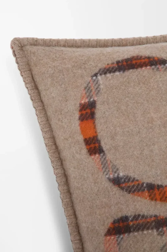 Cushion in wool and cashmere Beige/Orange