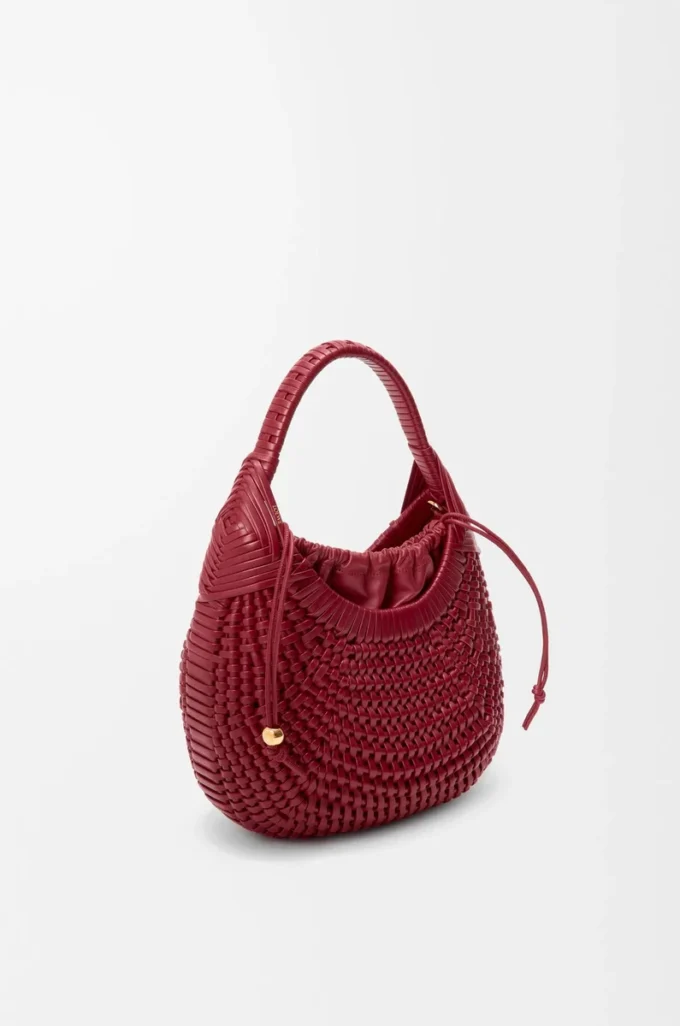Diamond hobo bag in calfskin Cherry