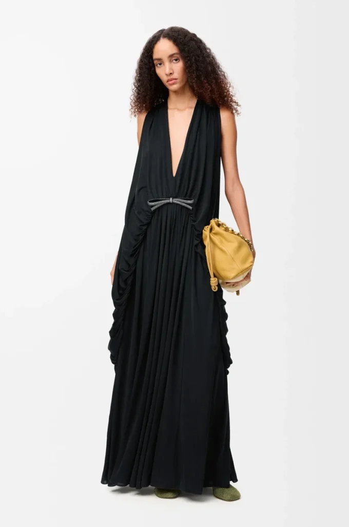 Draped dress in silk Black
