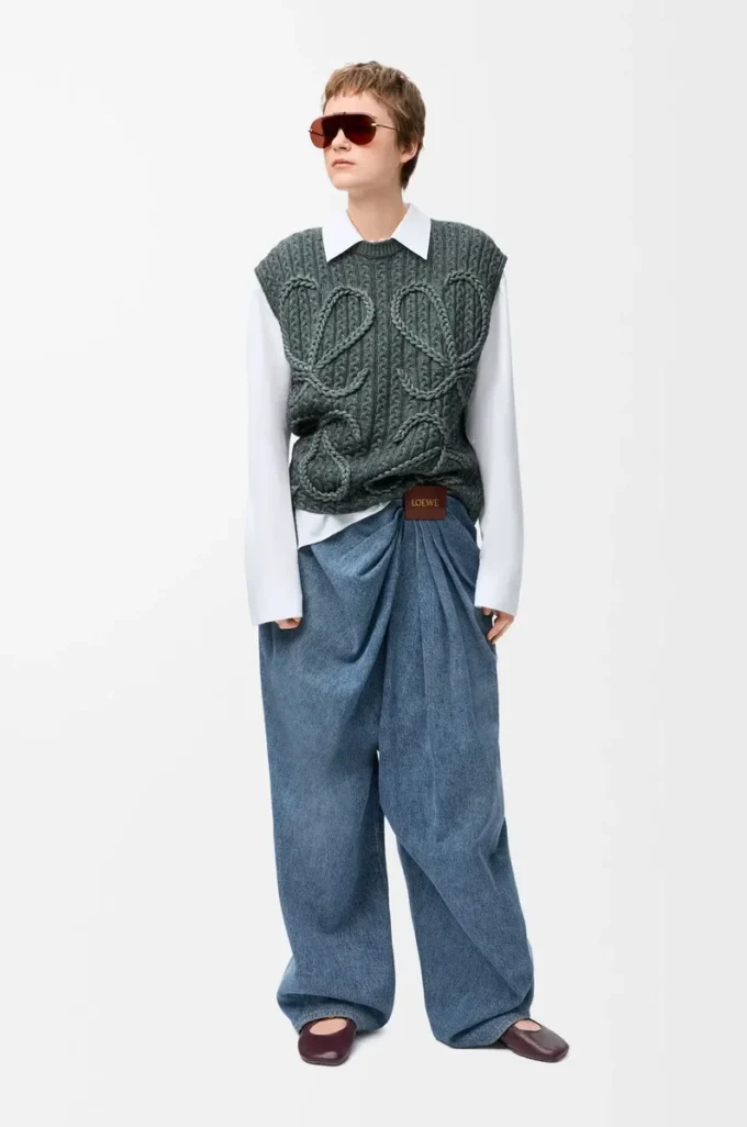 Draped jeans in denim Indigo Blue Draped jeans in denim Indigo Blue