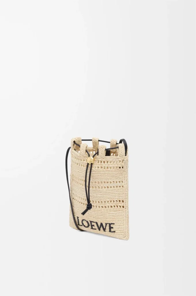Drawstring pocket in raffia Natural/Black