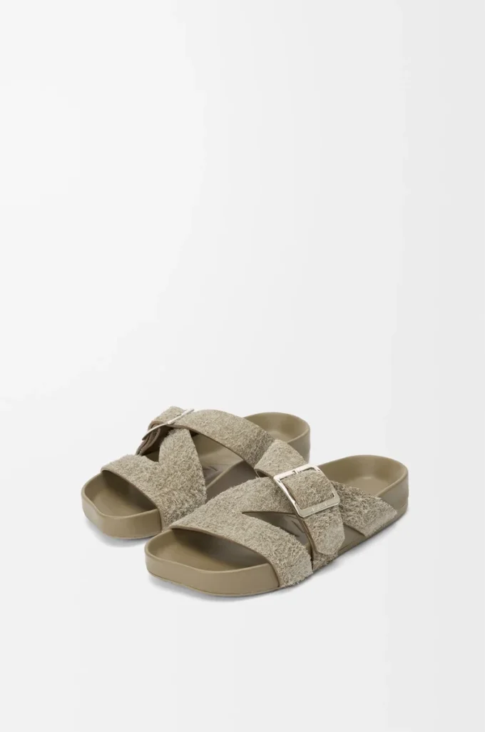 Ease Buckle slide in brushed suede Khaki Green