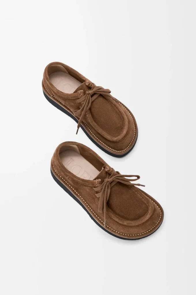 Faro lace-up in suede calfskin Brown