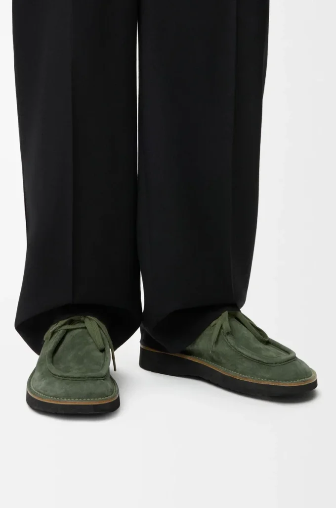 Faro lace-up in suede calfskin Sage