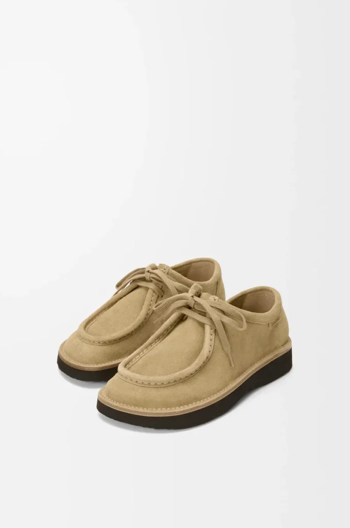 Faro lace-up in suede calfskin Sahara