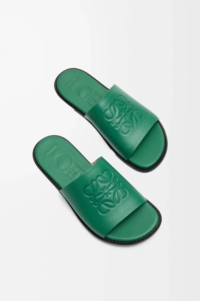 Flex Anagram slide in soft calfskin Green