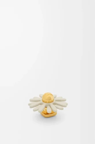 Flower pin in calfskin White