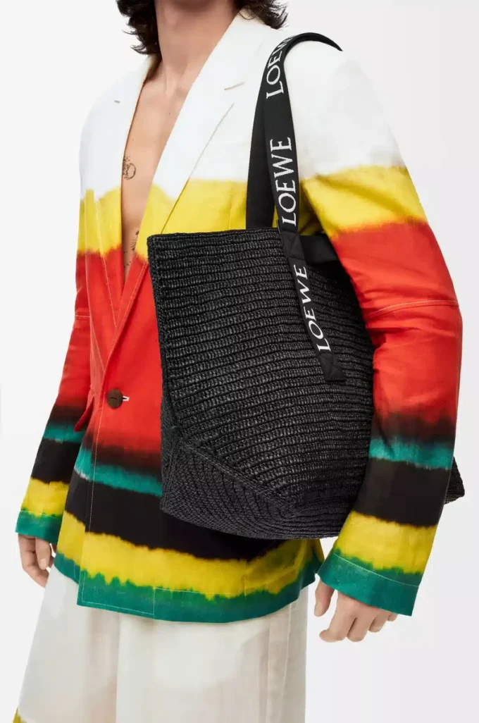 Fold Shopper in raffia Black