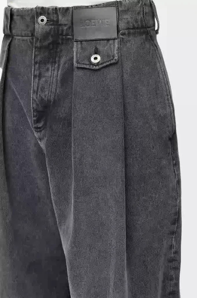 Jeans in denim Black