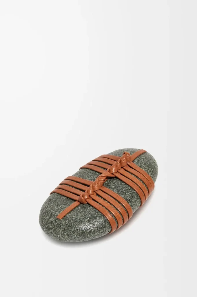 Kagero knot stone with calfskin Tan Kagero knot stone with calfskin Tan