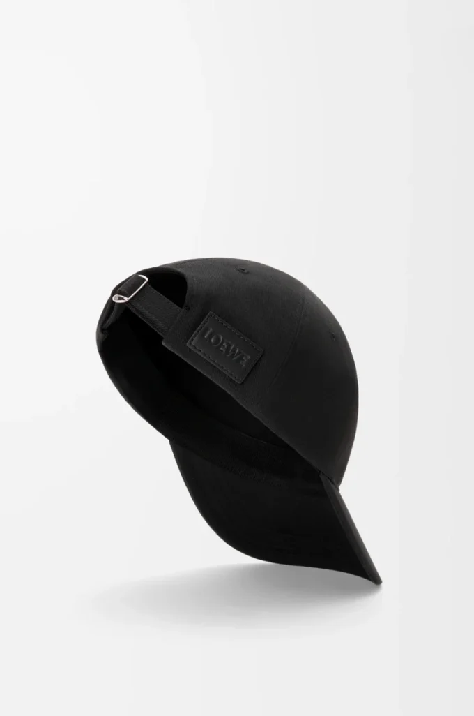 L patch cap in cotton Black