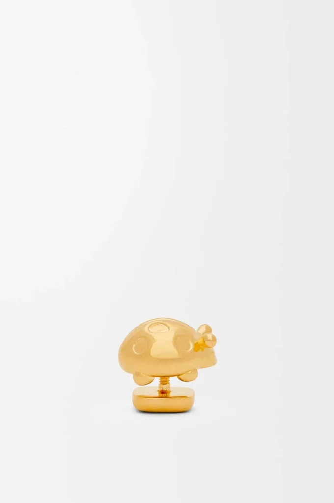 Ladybug pin in brass Gold Ladybug pin in brass Gold