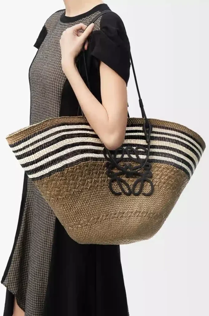 Large Anagram basket in iraca palm and calfskin Dark Khaki/Black