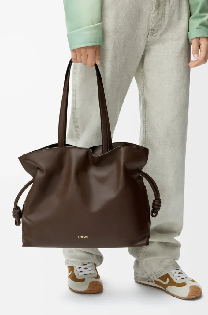 Large Flamenco clutch in nappa calfskin Chocolate