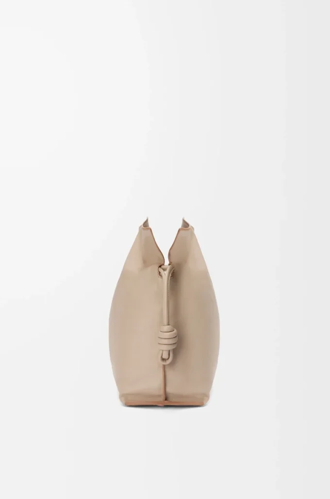 Large Flamenco clutch in nappa calfskin Sand