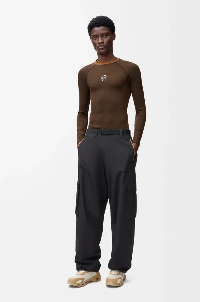 Long sleeve top in technical jersey Toffee Long sleeve top in technical jersey Toffee