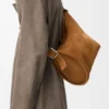 Loop bucket in suede calfskin Tobacco