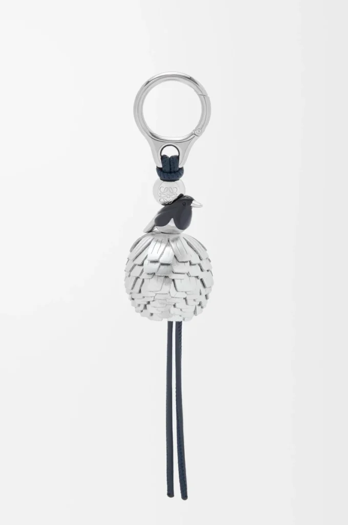 Magpie dice charm Deep Navy/Silver Magpie dice charm Deep Navy/Silver