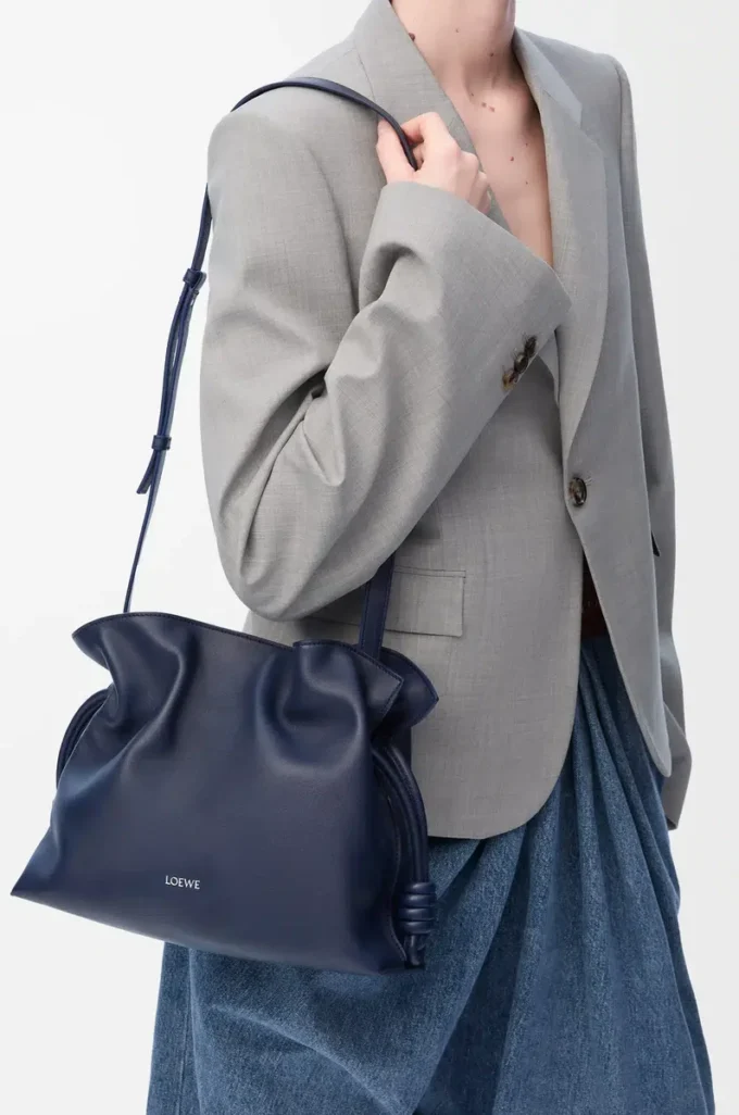 Medium Flamenco clutch in nappa calfskin Abyss Blue