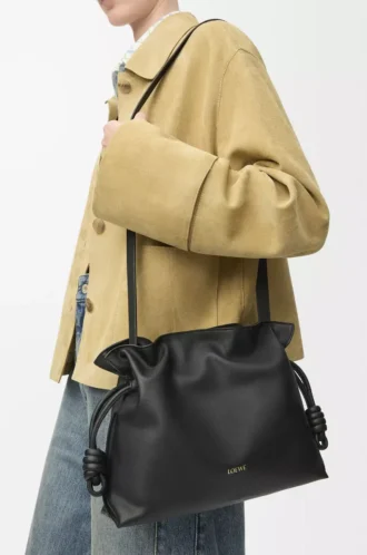 Medium Flamenco clutch in nappa calfskin Black