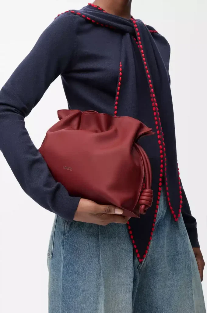 Medium Flamenco clutch in nappa calfskin Burnt Red