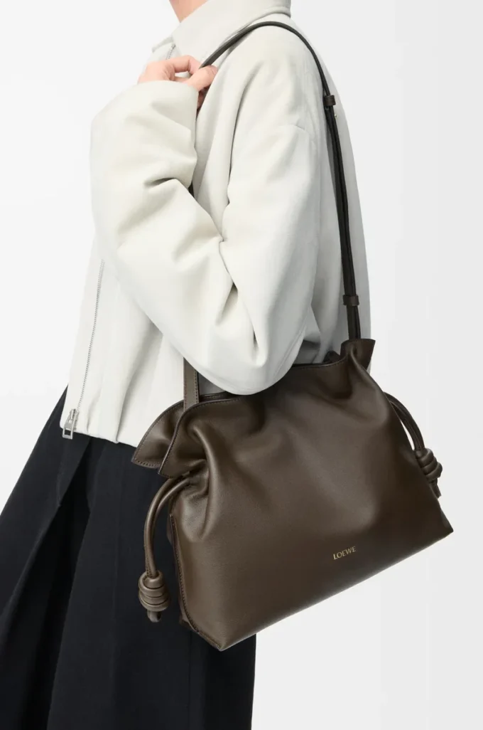 Medium Flamenco clutch in nappa calfskin Chocolate