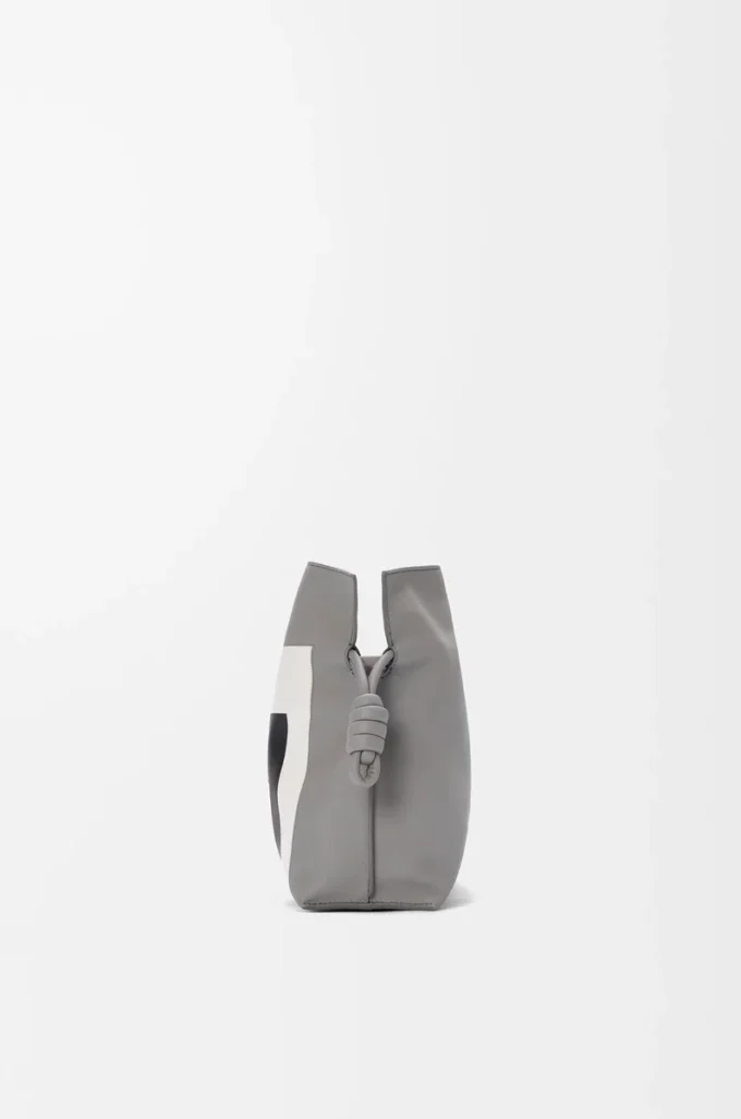 Medium Flamenco clutch in nappa calfskin Grey/Light Ghost