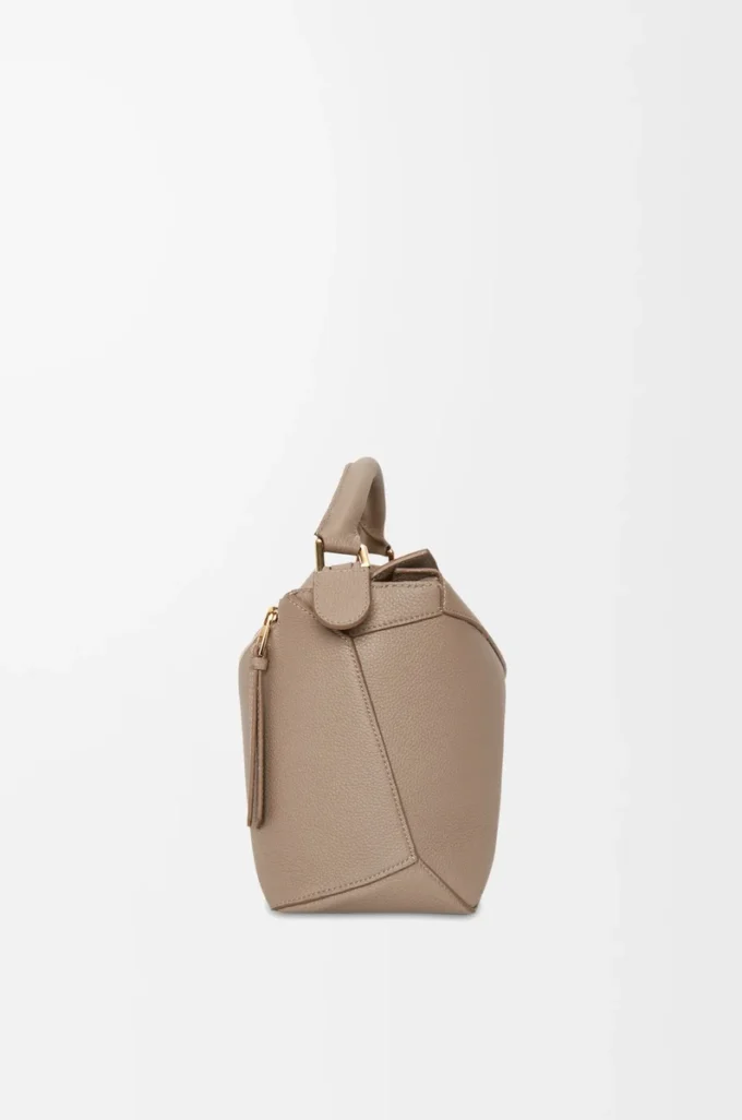 Medium Puzzle Edge bag in soft grained calfskin Sand