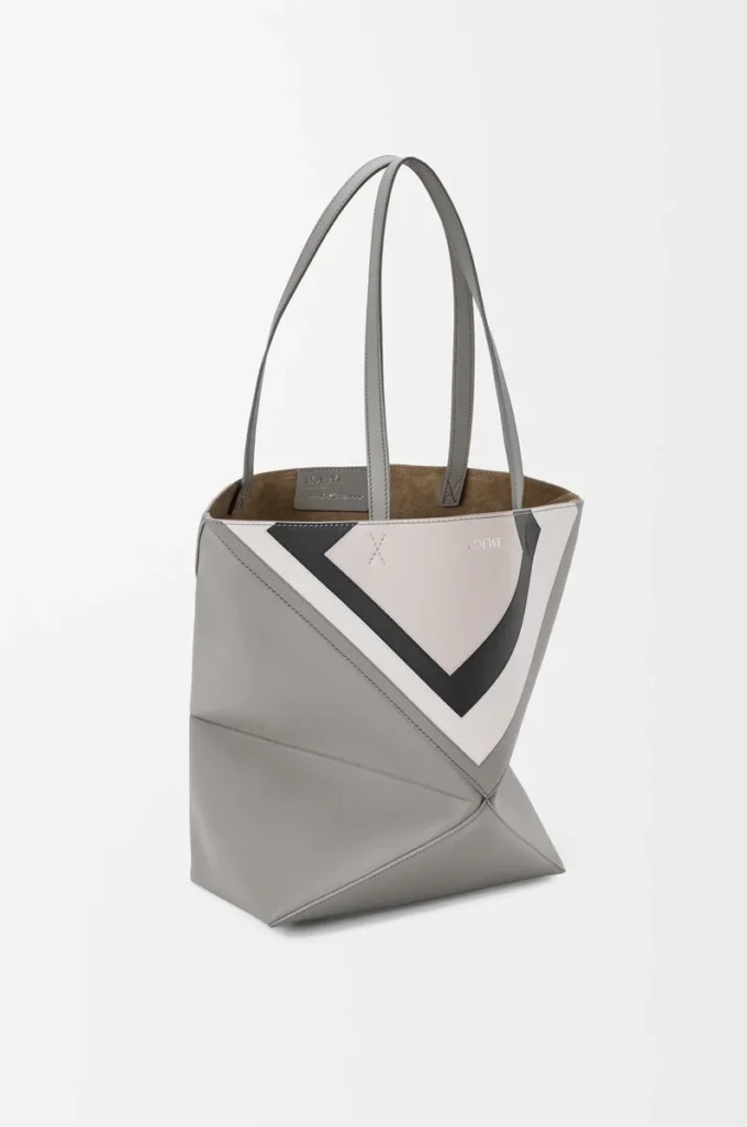 Medium Puzzle Fold tote in nappa calfskin Grey/Light Ghost