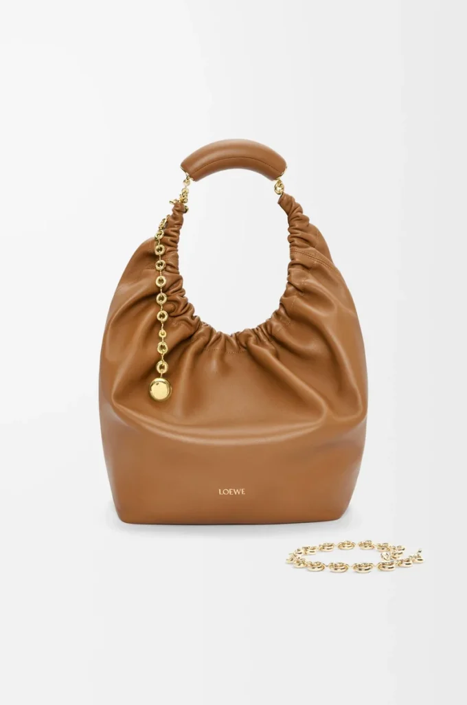 Medium Squeeze bag in mellow nappa lambskin Oak