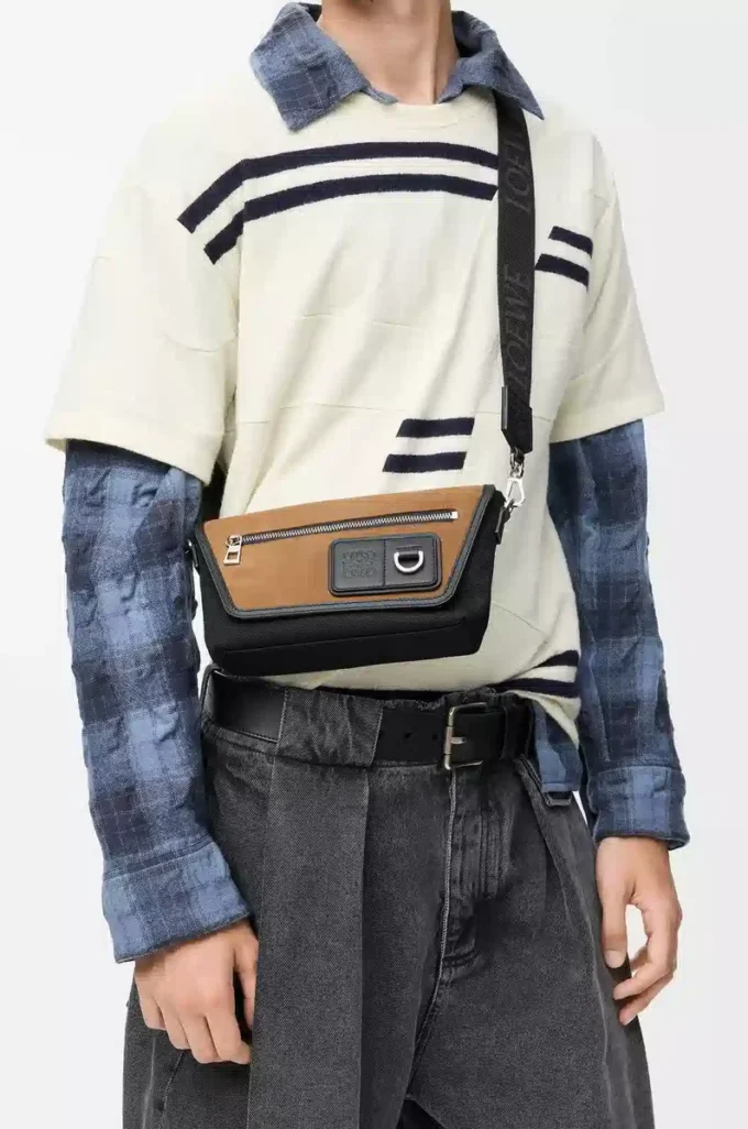 Mini Flex messenger in canvas and suede Black/Dark Gold