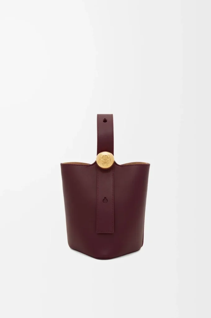 Mini Pebble bucket in smooth calfskin Dark Burgundy