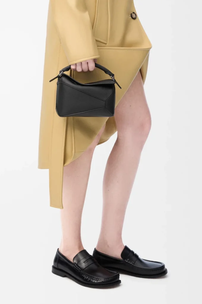 Mini Puzzle Edge bag in classic calfskin Black Mini Puzzle Edge bag in classic calfskin Black