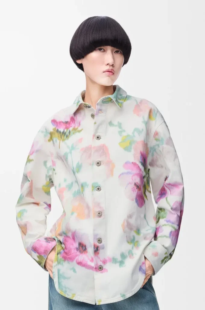 Overshirt in denim White/Pink Overshirt in denim White/Pink