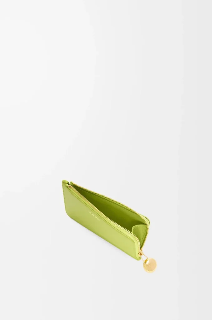 Pebble coin cardholder in shiny nappa calfskin Meadow Green Pebble coin cardholder in shiny nappa calfskin Meadow Green
