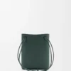 Pebble pouch in smooth calfskin Sherwood