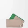 Pebble Slider coin cardholder in shiny nappa calfskin Sand/Tropical Green