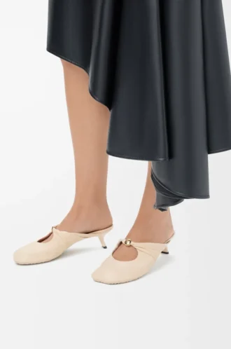 Pebble Soft mule in nappa lambskin Dough