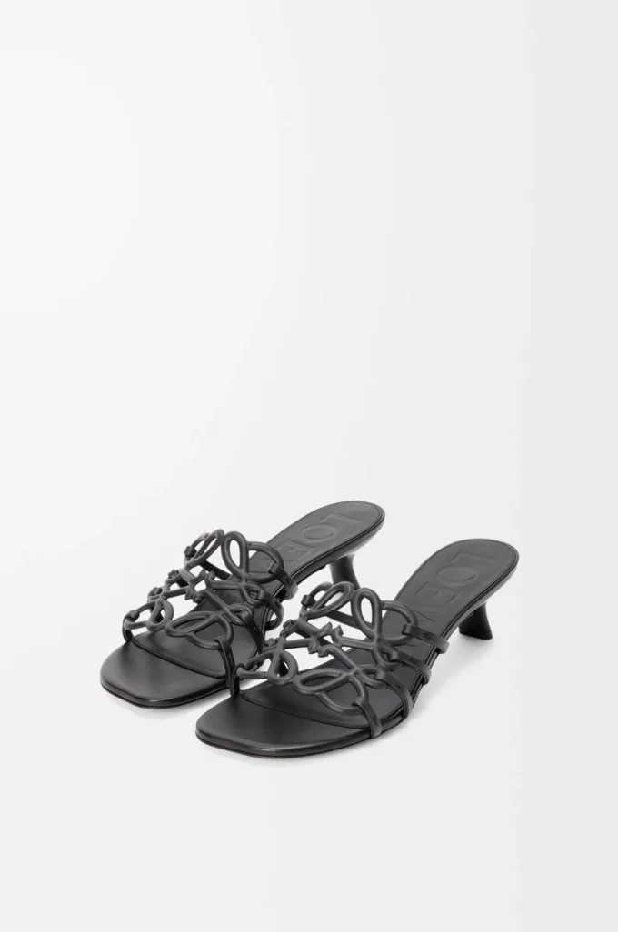 Petal Anagram slide in soft calfskin Black