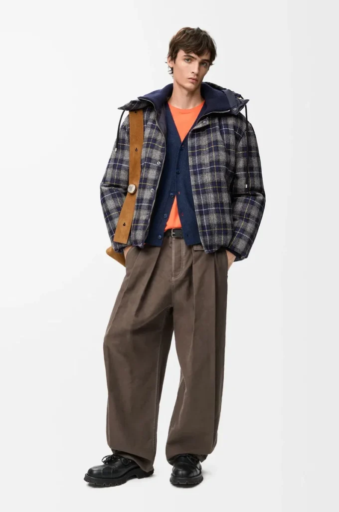 Puffer jacket in wool Dark Navy Blue Puffer jacket in wool Dark Navy Blue
